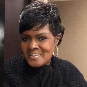 Meet your Posher, Diane